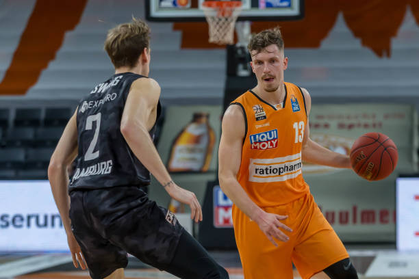 我可以帮你 我可以帮你