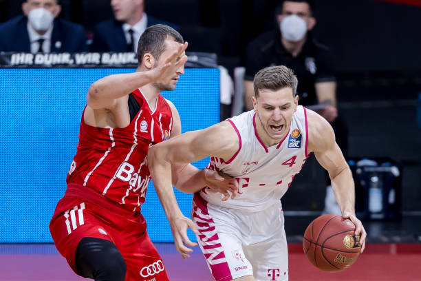 作都有其生 作都有其生