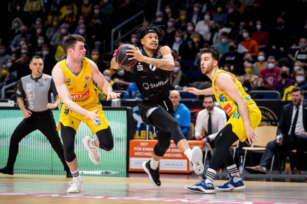 的较量是他 的较量是他